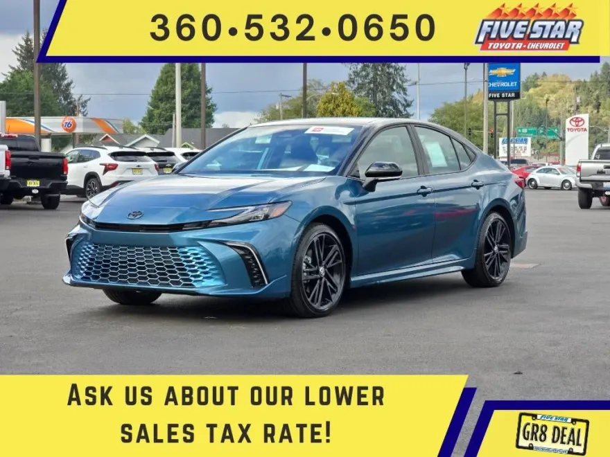 2025 Toyota Camry Hybrid XSE photo 1