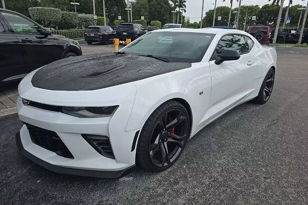 2018 Chevrolet Camaro SS 1LE photo 1