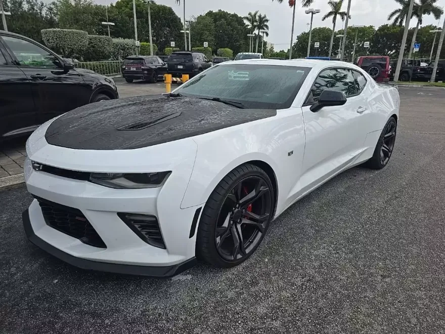 2018 Chevrolet Camaro SS 1LE photo 1