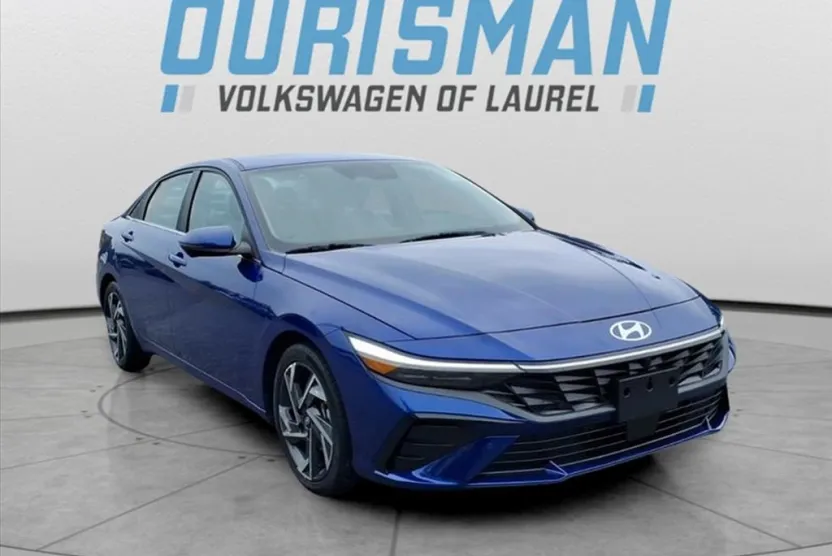 2024 Hyundai Elantra Limited photo 1