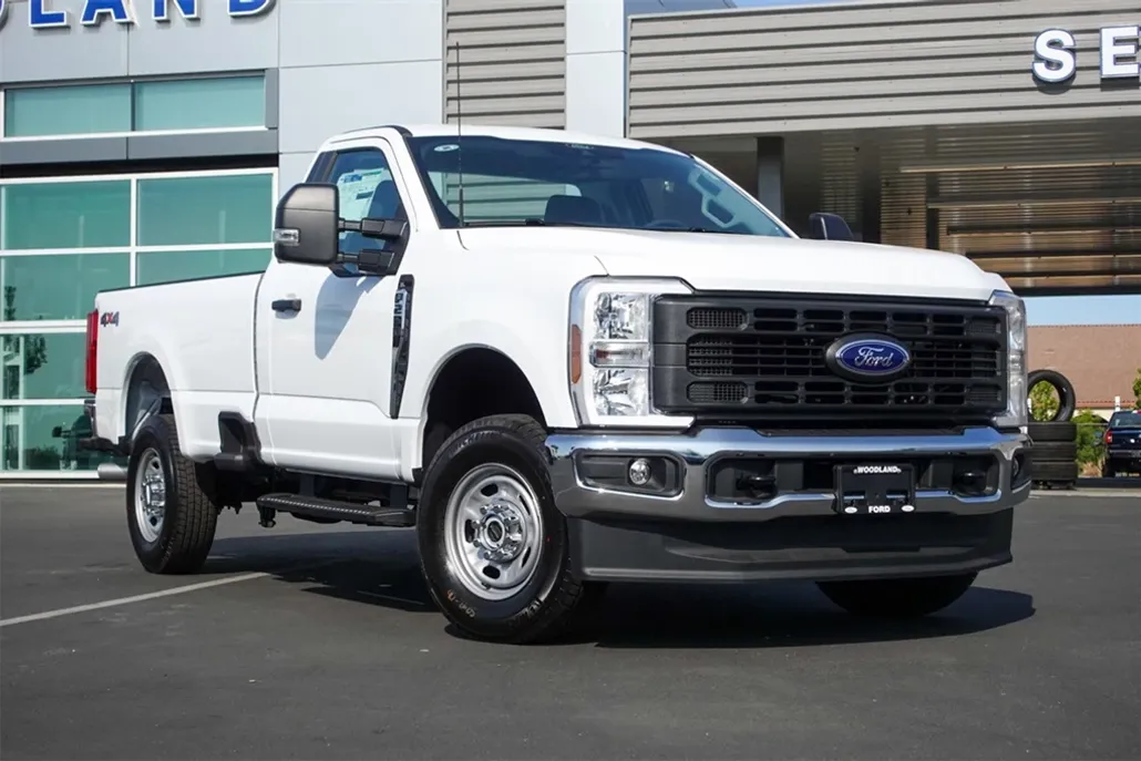 2025 Ford F-250 XL photo 1