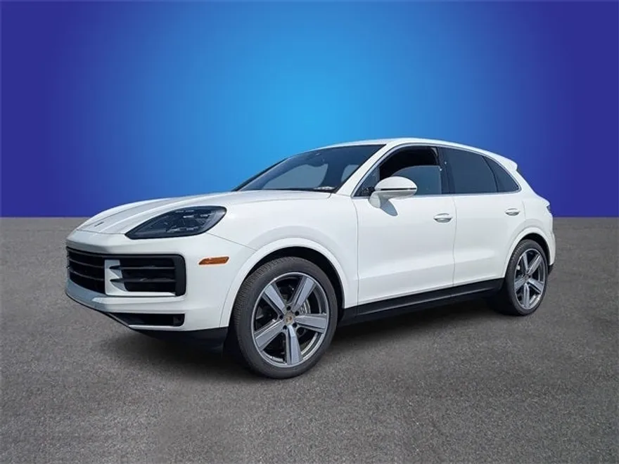 2024 Porsche Cayenne Base photo 1