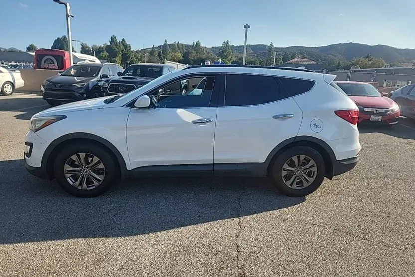 2013 Hyundai Santa Fe Sport photo 1