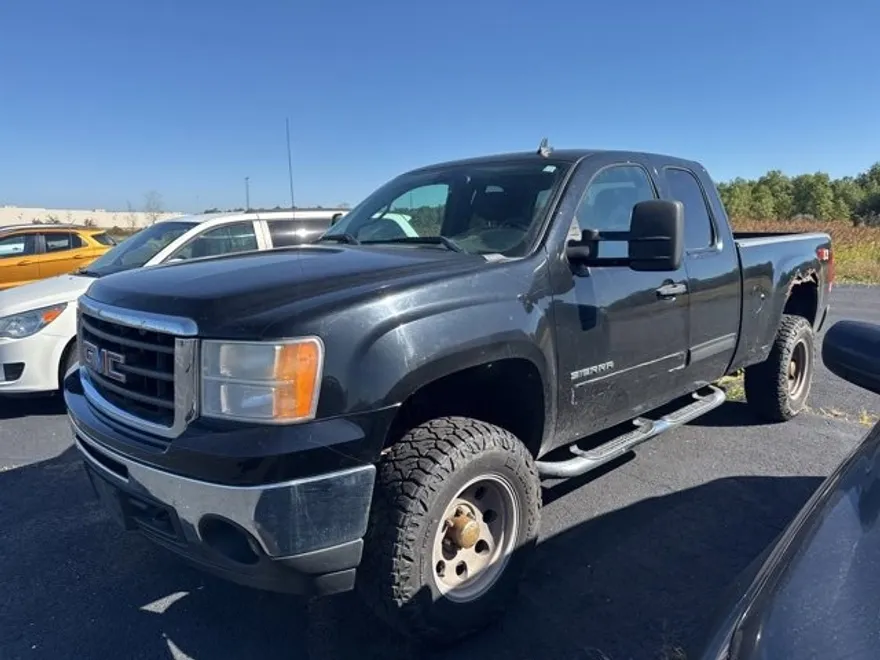 2011 Gmc Sierra 1500 SLE photo 1