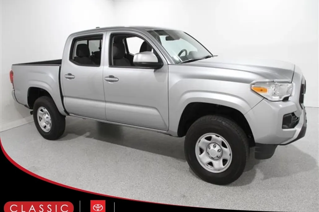 2022 Toyota Tacoma SR V6 photo 1