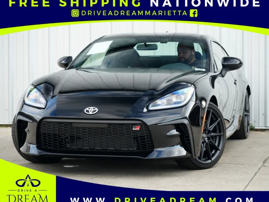 2025 Toyota GR86 photo 1