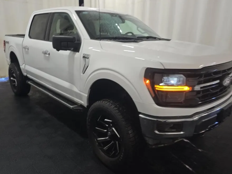 2024 Ford F-150 XLT photo 1
