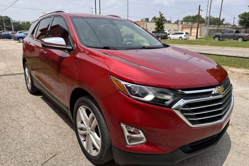 2019 Chevrolet Equinox Premier photo 1