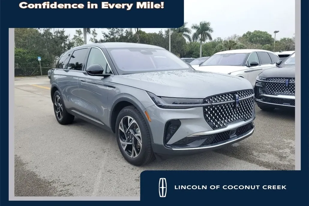 2025 Lincoln Nautilus Premiere photo 1
