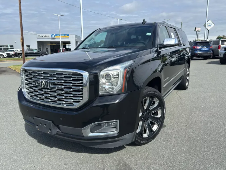 2019 Gmc Yukon XL Denali photo 1