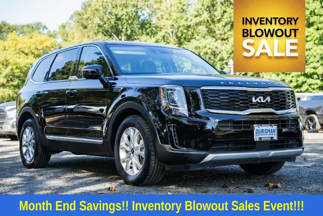 2022 Kia Telluride LX photo 1
