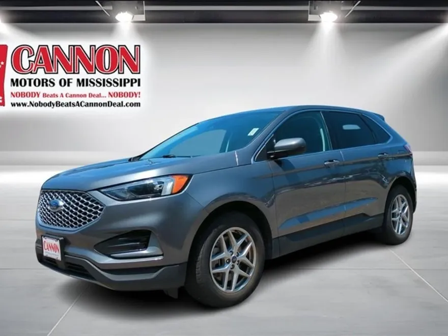 2024 Ford Edge SEL photo 1