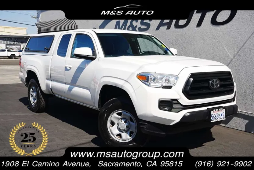 2022 Toyota Tacoma SR photo 1
