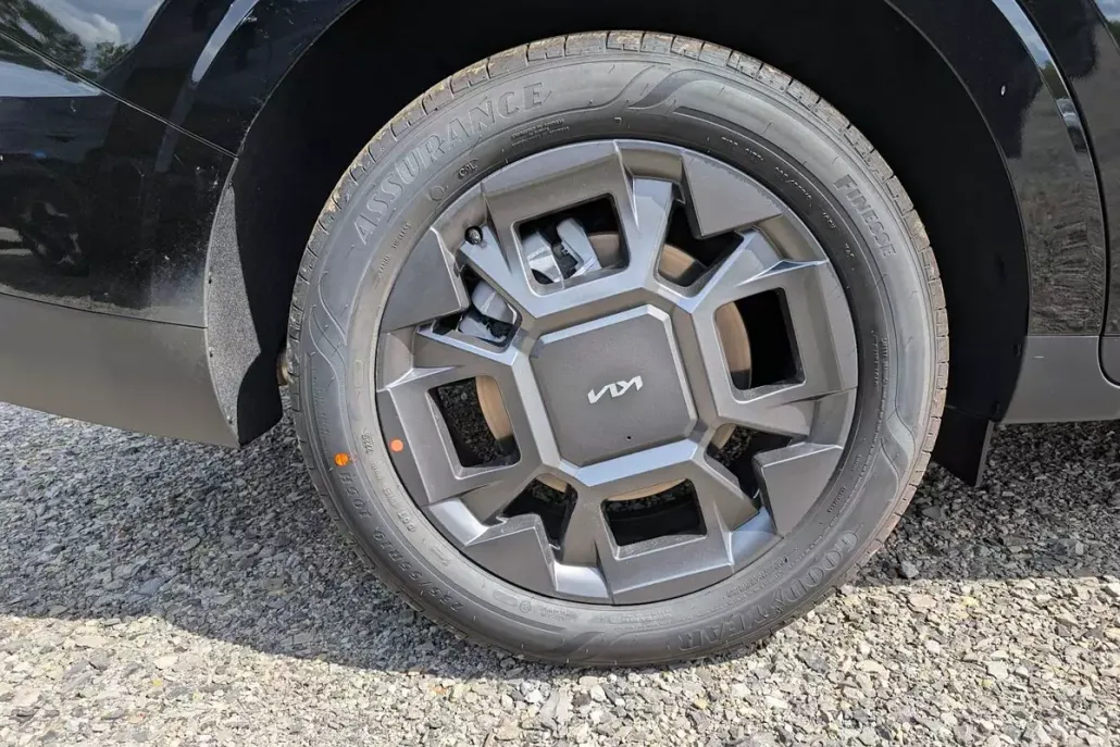 2026 Kia Carnival EX photo 1