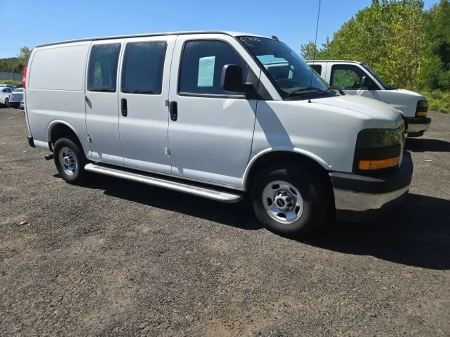 2023 Gmc Savana 2500 Cargo photo 1