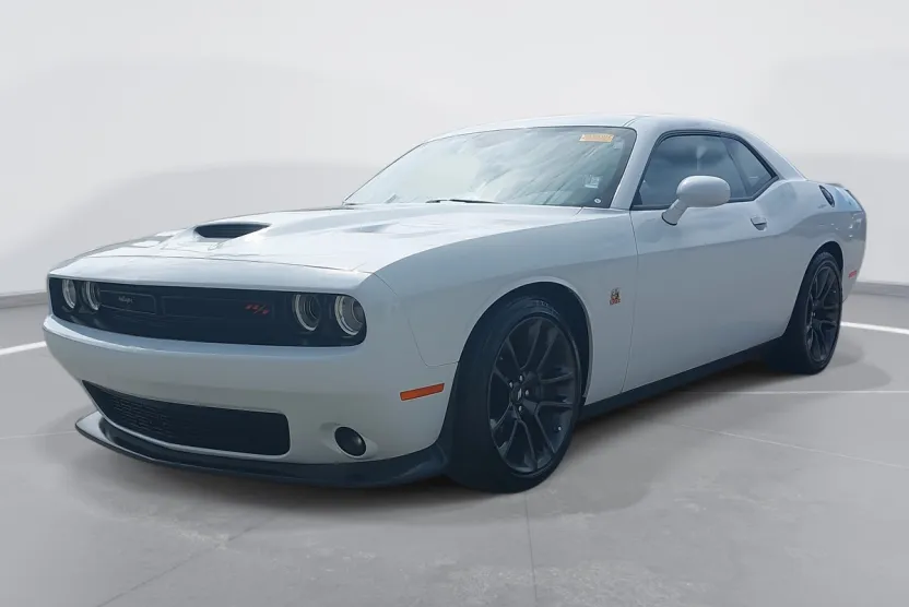 2021 Dodge Challenger R/T Scat Pack photo 1