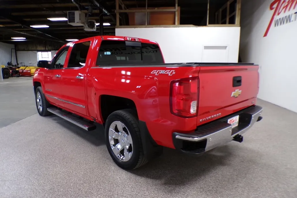 2017 Chevrolet Silverado 1500 LTZ photo 1