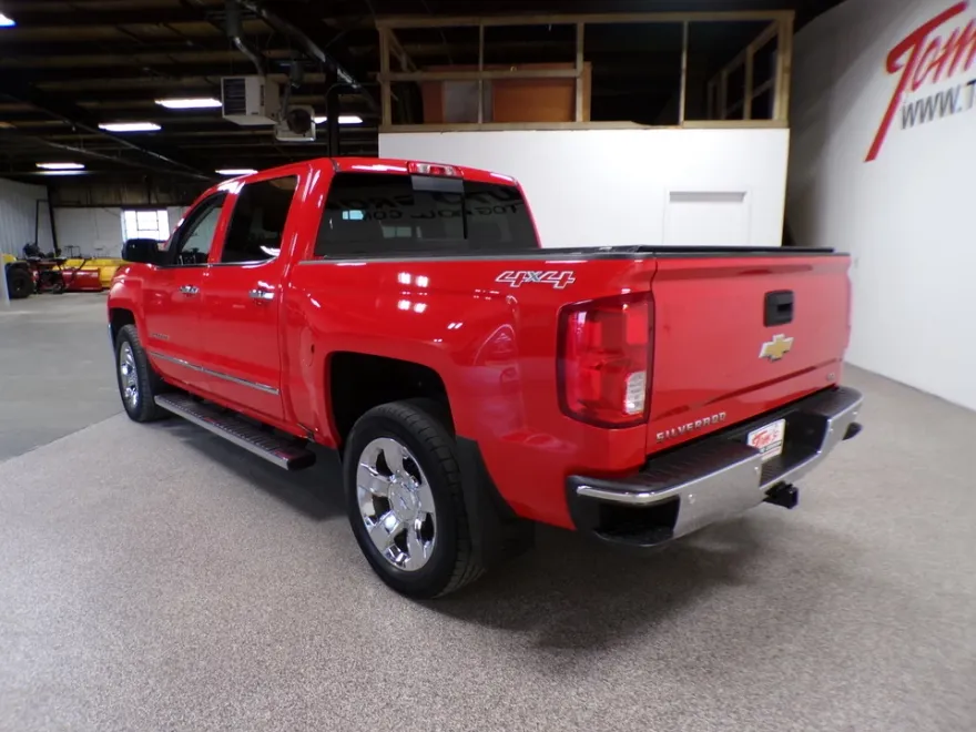 2017 Chevrolet Silverado 1500 LTZ photo 1