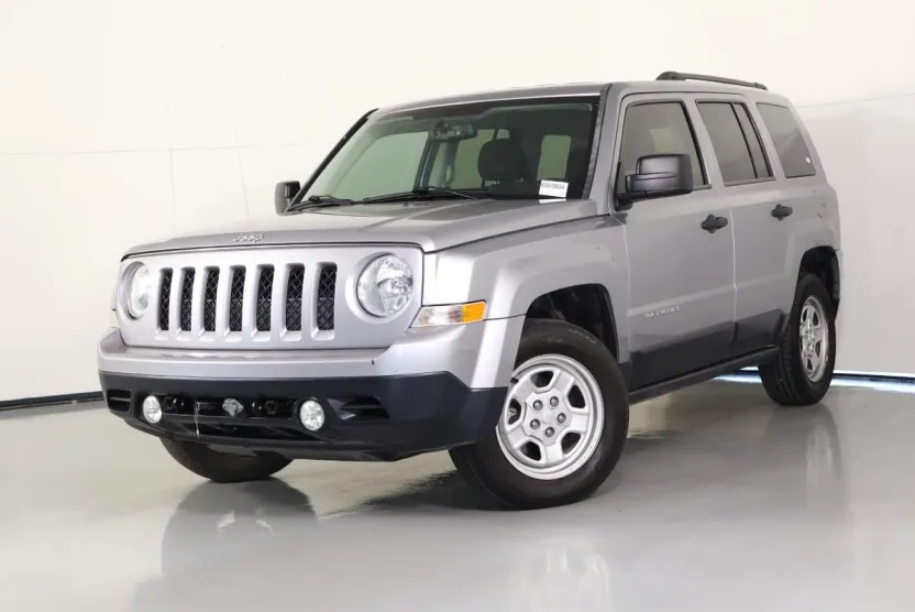 2016 Jeep Patriot Sport photo 1