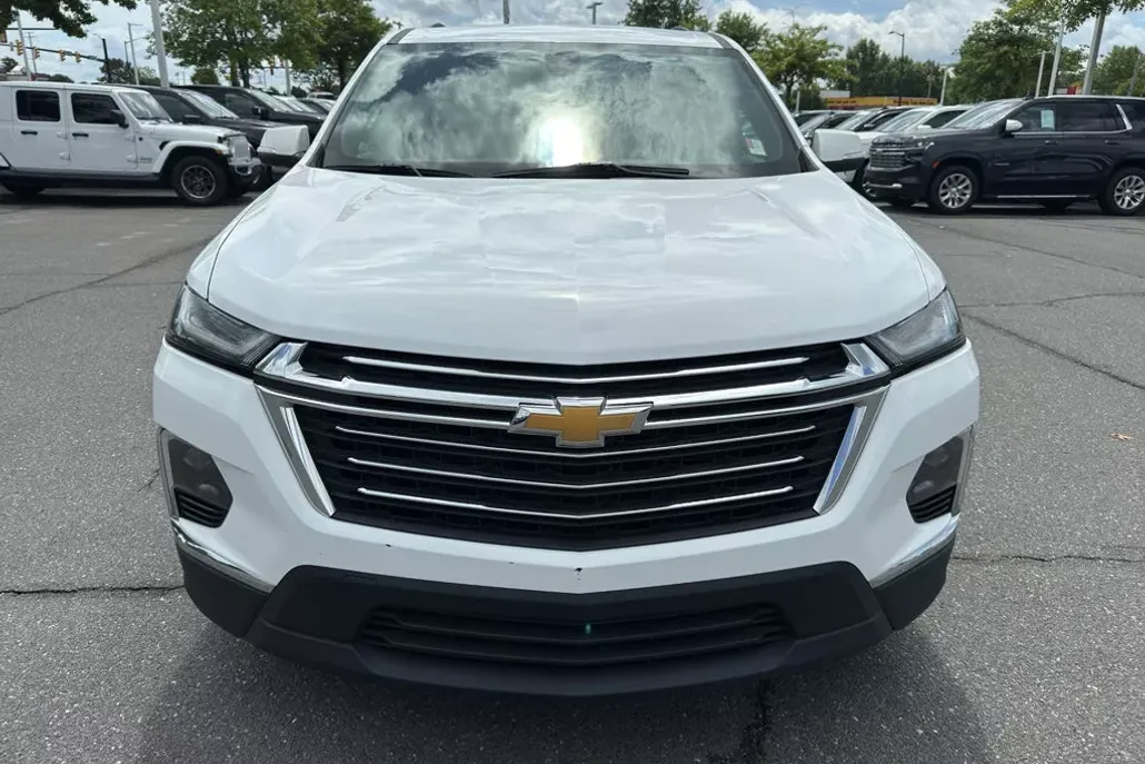 2022 Chevrolet Traverse Cloth photo 1