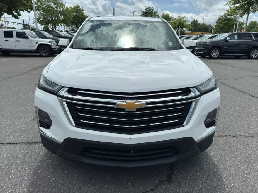 2022 Chevrolet Traverse Cloth photo 1