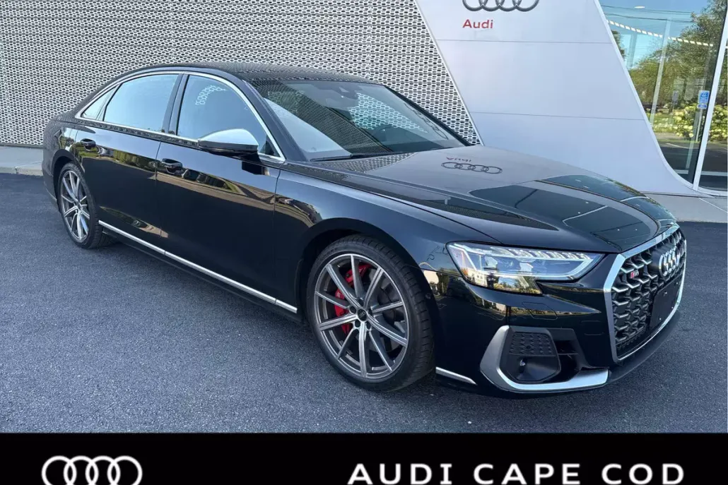 2023 Audi S8 Quattro photo 1