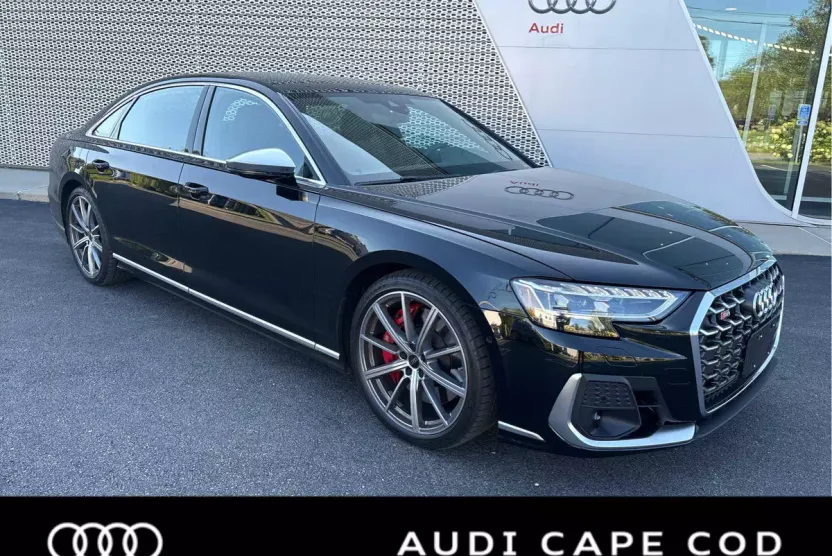 2023 Audi S8 Quattro photo 1