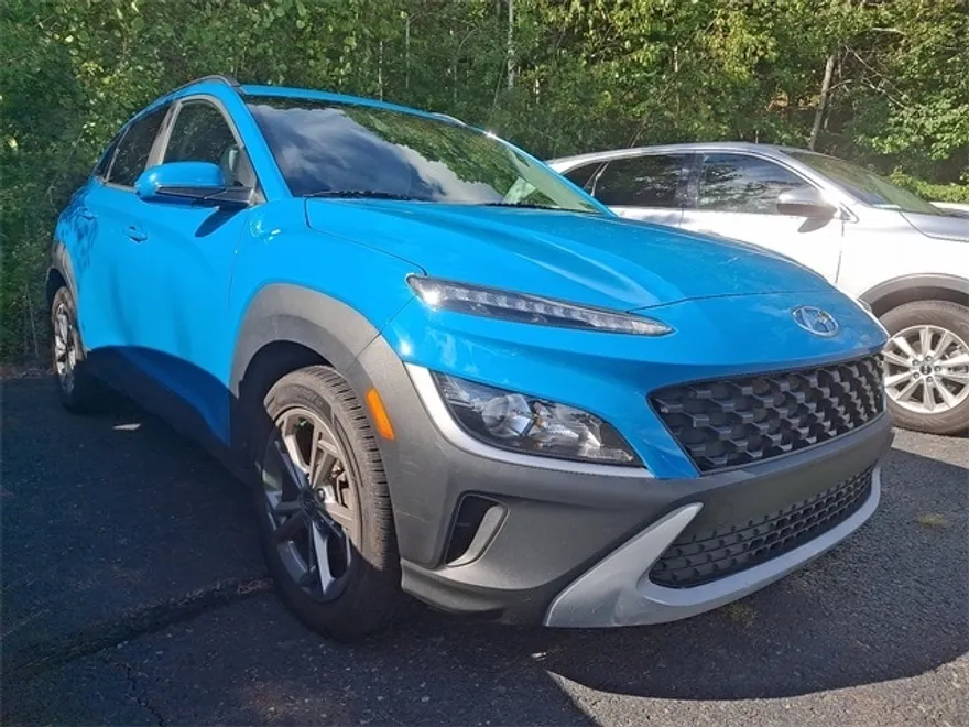 2023 Hyundai Kona SEL photo 1