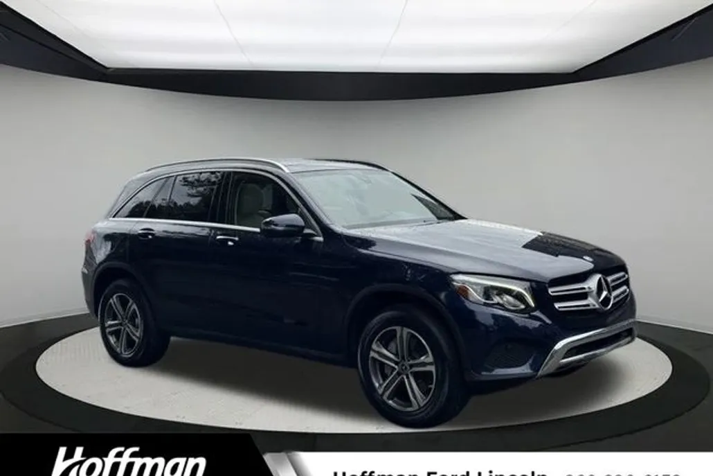 2019 Mercedes Benz GLC 300 4MATIC photo 1