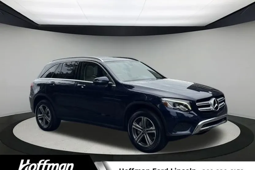 2019 Mercedes Benz GLC 300 4MATIC photo 1