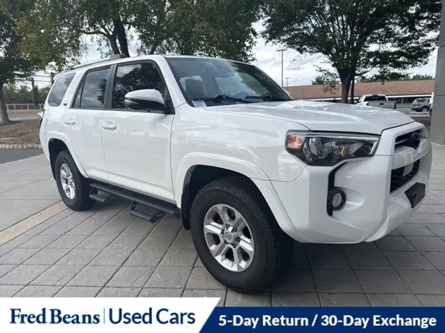 2020 Toyota 4Runner SR5 Premium photo 1