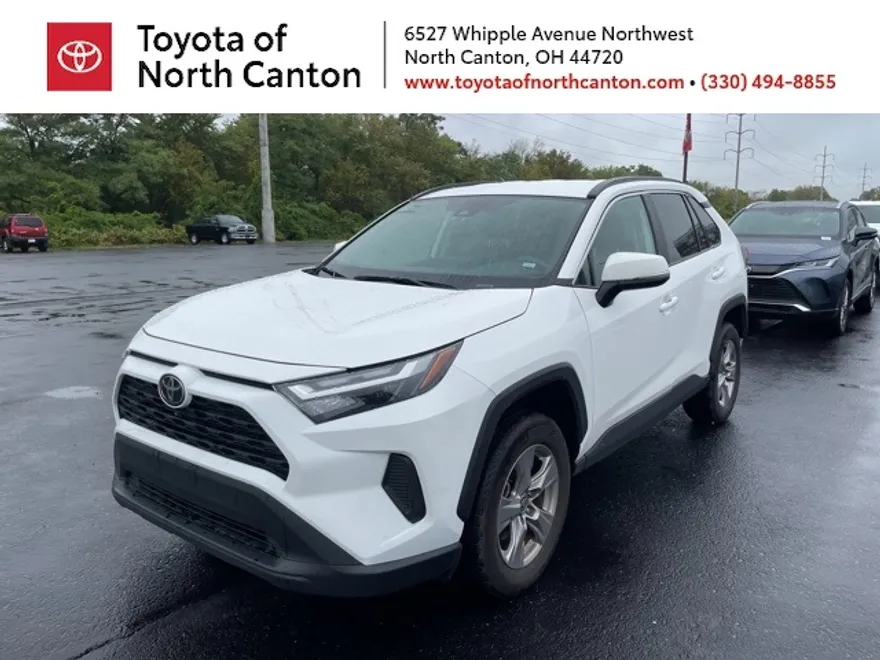 2025 Toyota RAV4 XLE photo 1