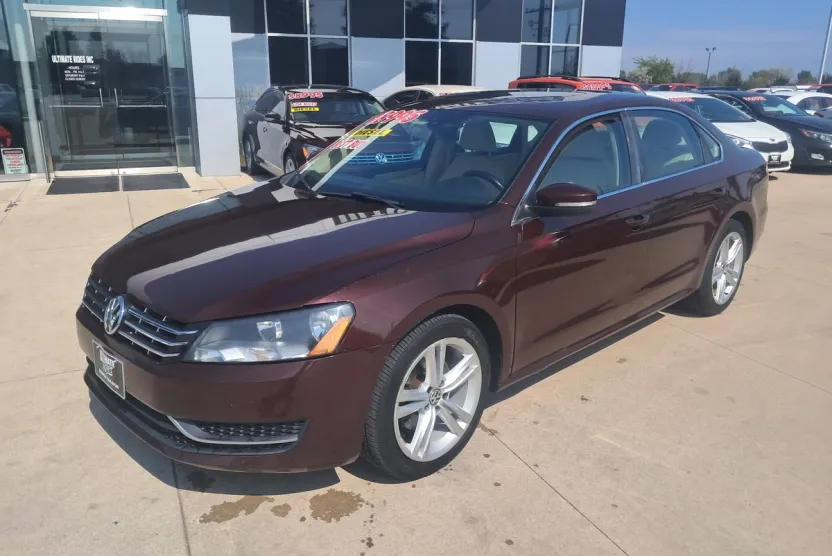 2013 Volkswagen Passat TDI SE photo 1