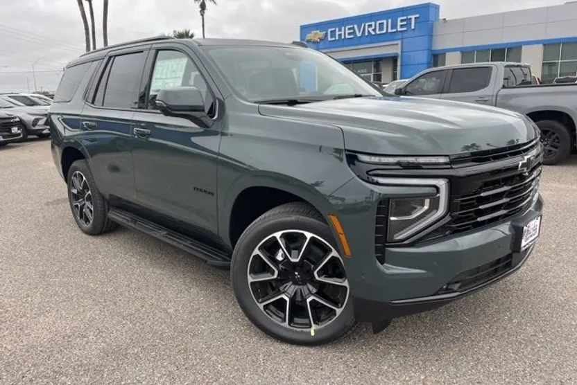 2026 Chevrolet Tahoe RST photo 1