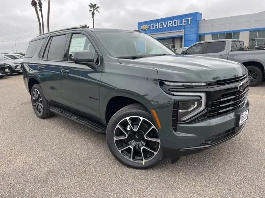 2026 Chevrolet Tahoe RST photo 1