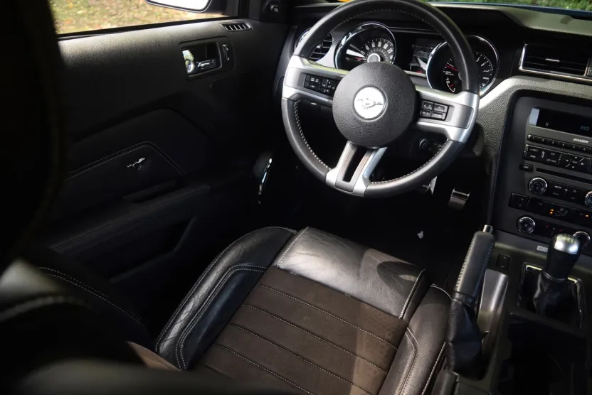 2014 Ford Mustang GT Premium photo 1