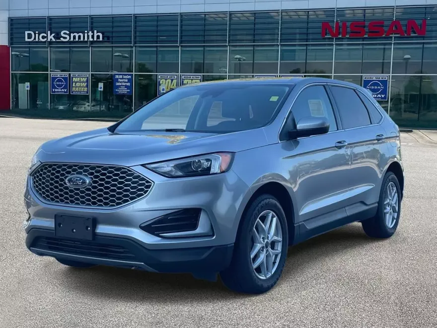 2023 Ford Edge SEL photo 1