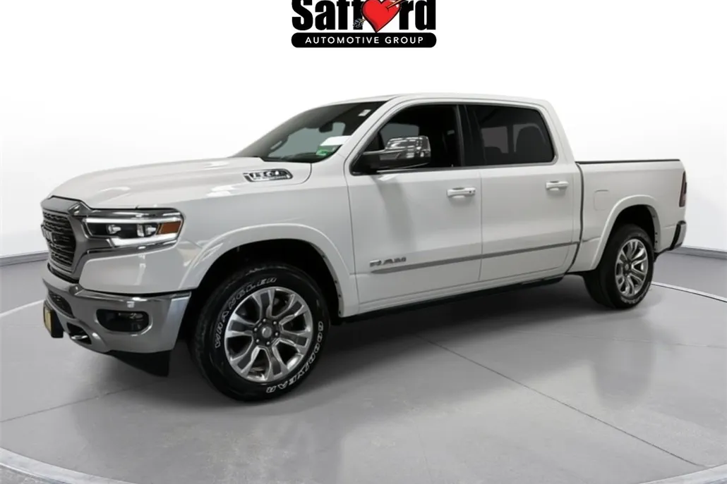2023 Ram 1500 Limited photo 1