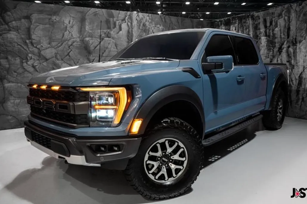 2023 Ford F-150 Raptor photo 1