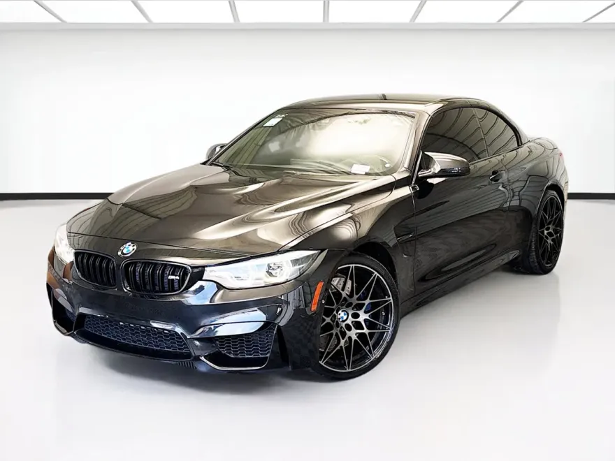 2018 Bmw M4 Convertible photo 1