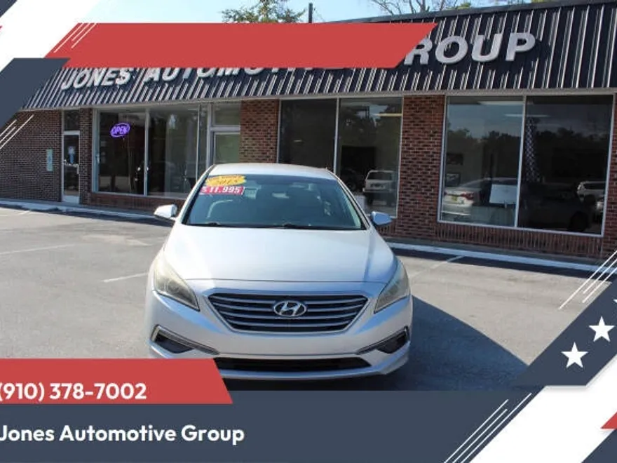 2015 Hyundai Sonata SE photo 1