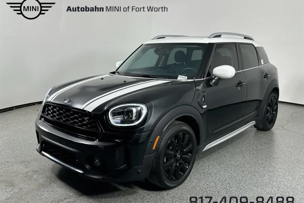 2024 Mini Cooper S Iconic photo 1