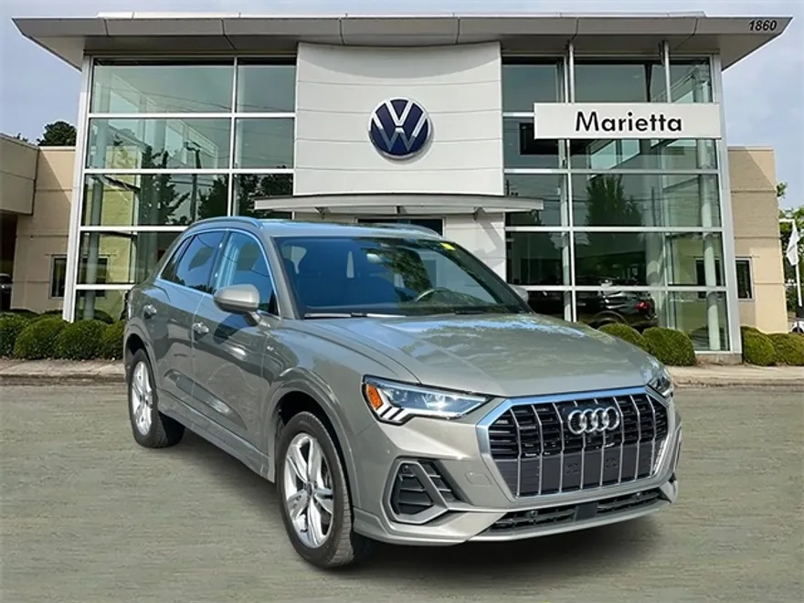 2023 Audi Q3 Premium Plus S line photo 1