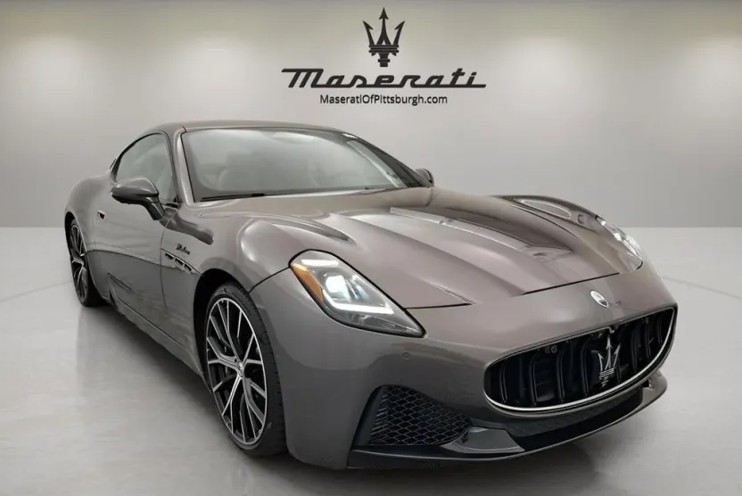 2024 Maserati Granturismo Modena photo 1