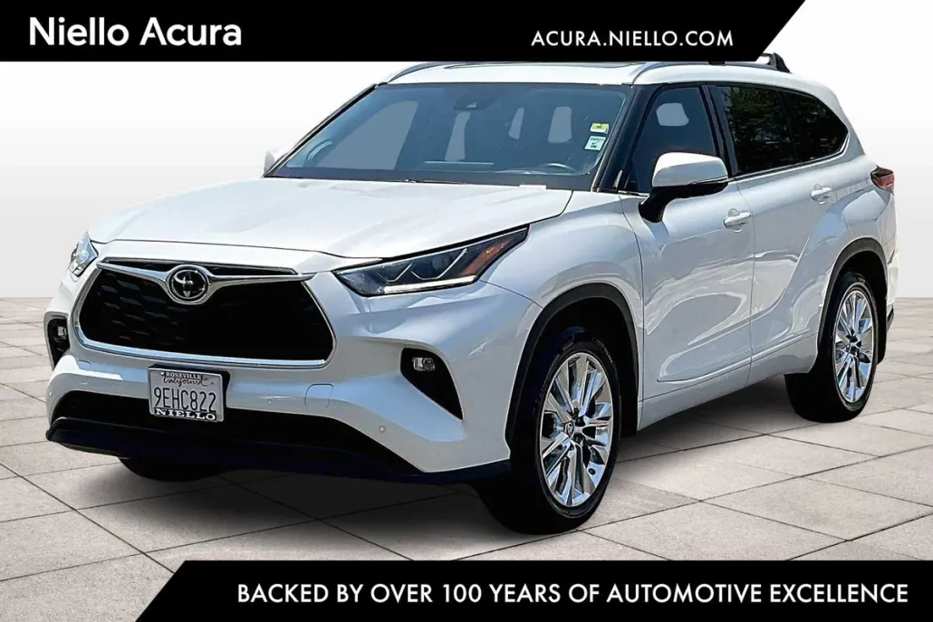 2023 Toyota Highlander Limited SE photo 1