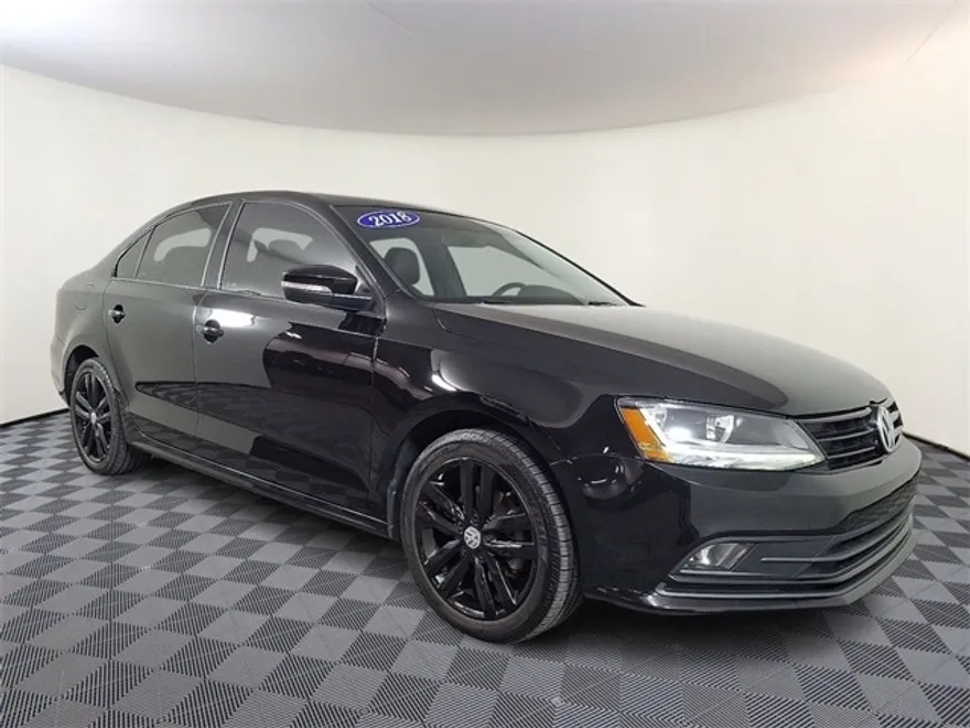 2018 Volkswagen Jetta 1.8T SE Sport photo 1