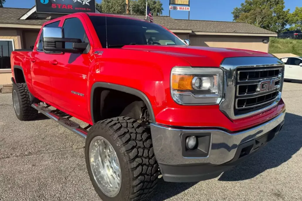 2015 Gmc Sierra SLE photo 1