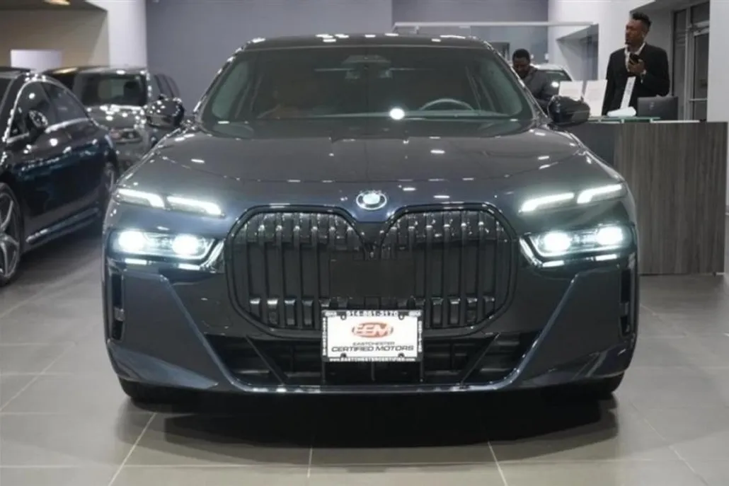 2024 Bmw 750e 750e xDrive photo 1