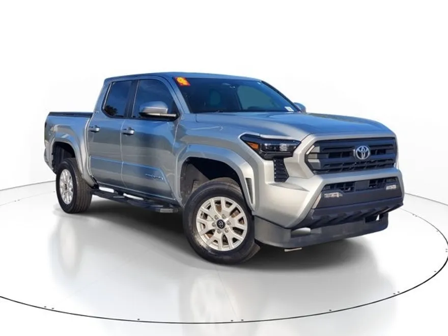 2024 Toyota Tacoma SR5 photo 1