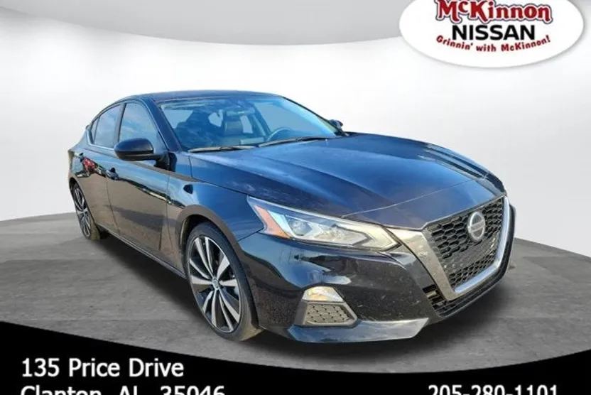 2022 Nissan Altima 2.5 SR photo 1